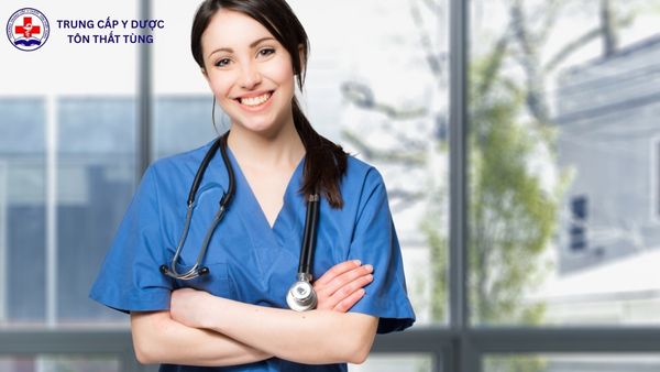 lương điều dưỡng đại học