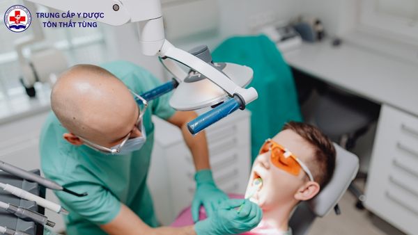 điều dưỡng nha khoa là gì