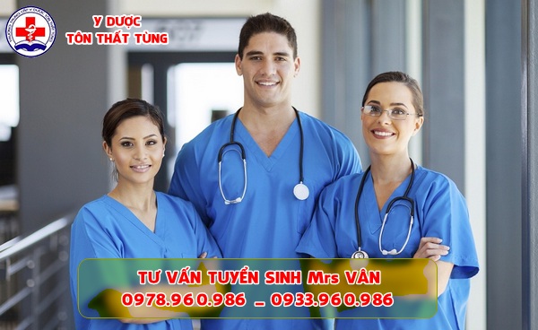 Trường nào đào tạo trung cấp điều dưỡng uy tín